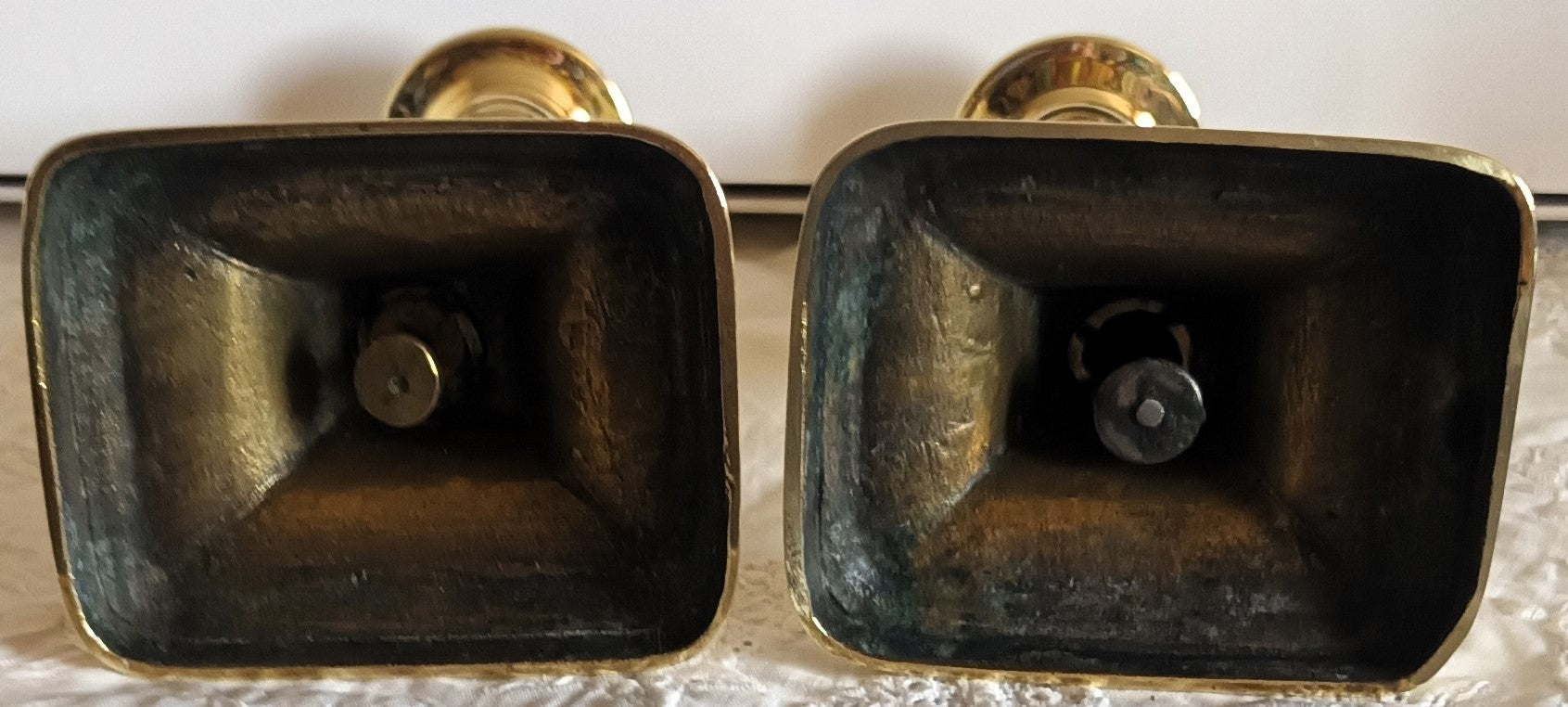 Pair Georgian Brass Candlesticks 33e
