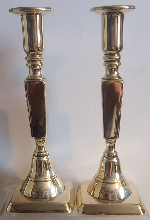 Pair Georgian Brass Candlesticks 36c