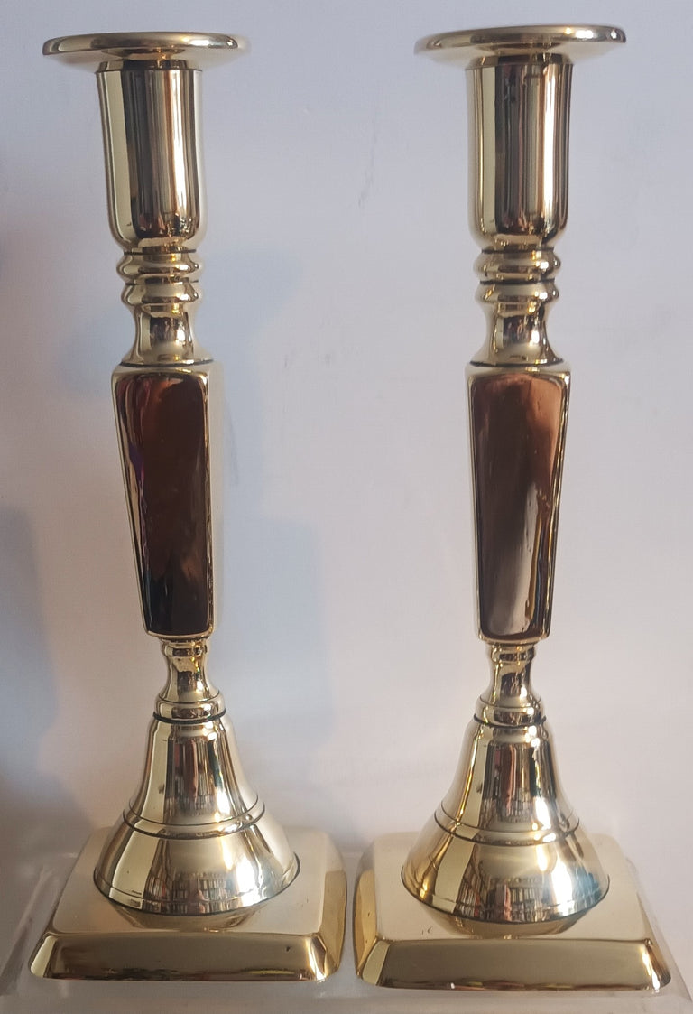 Pair Georgian Brass Candlesticks 36c