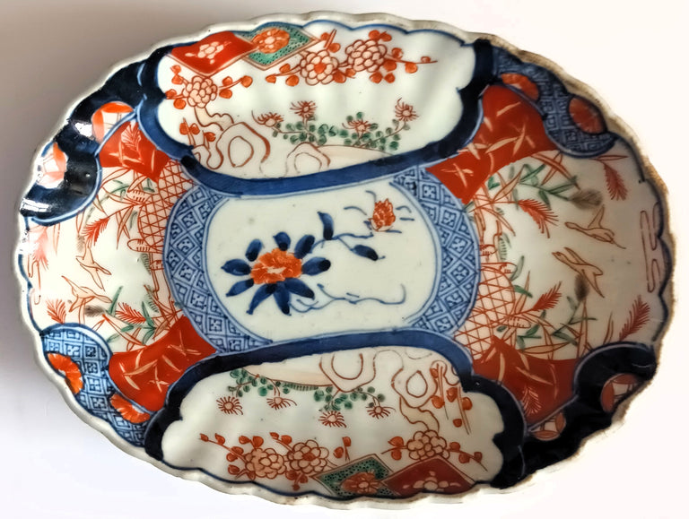 Pair Imari Dishes 3c