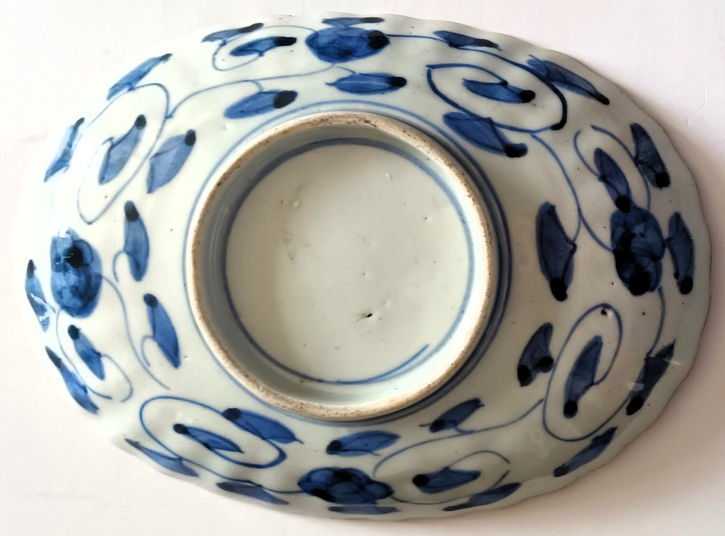 Pair Imari Dishes 3d