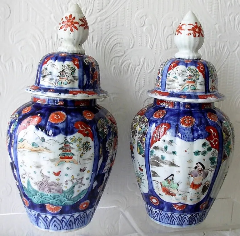 Pair of Antique Japanese Meiji Period Imari Vases & Covers