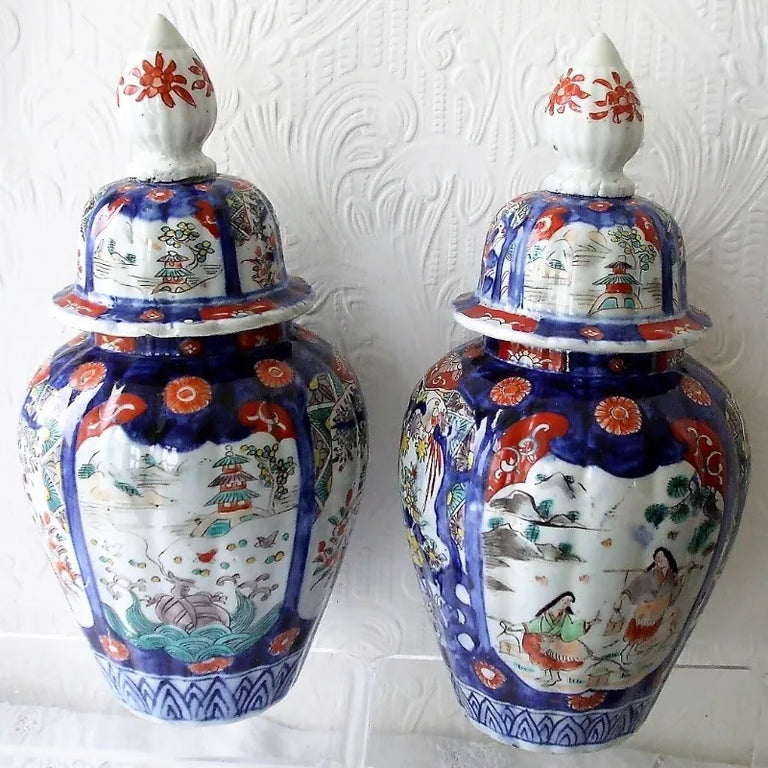 Pair of Antique Japanese Meiji Period Imari Vases & Covers