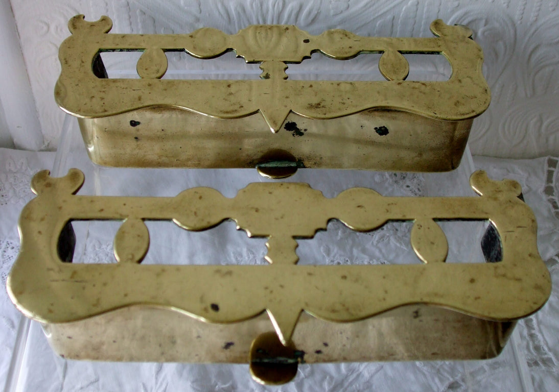 Pair Miniature Brass Fenders 1a