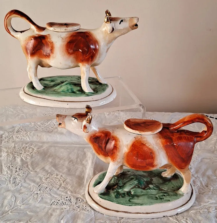 Pair of Antique Victorian Staffordshire Cow Creamers