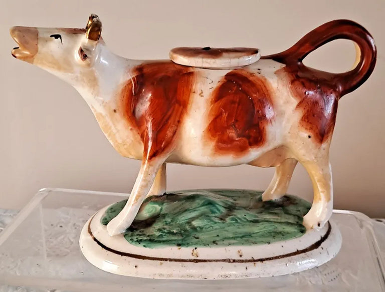 Pair of Antique Victorian Staffordshire Cow Creamers