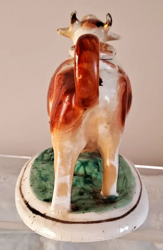 Pair of Antique Victorian Staffordshire Cow Creamers