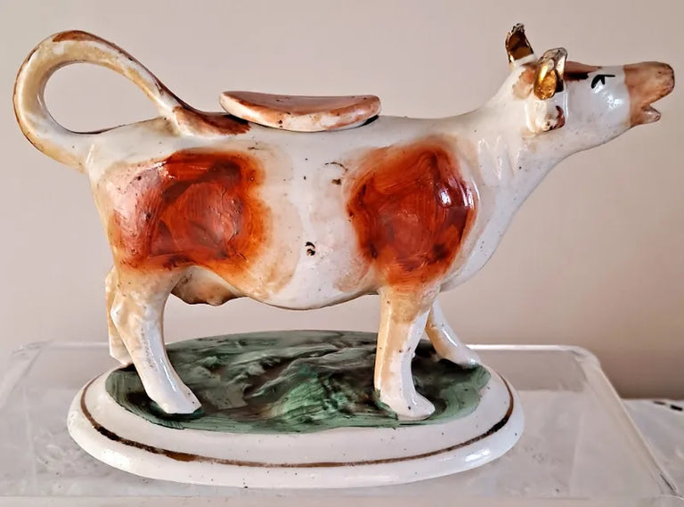 Pair of Antique Victorian Staffordshire Cow Creamers