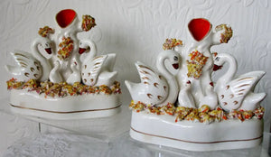 Pair Swans Spill Vases Ha2832A