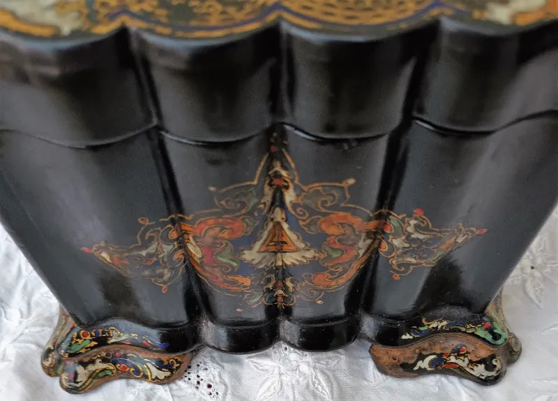 Antique English Victorian Papier-mâché Tea Caddy