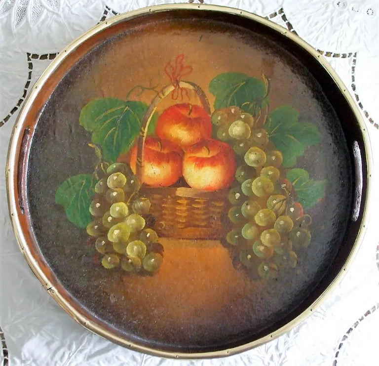 Antique Victorian Papier-mâché Waiter / Tray