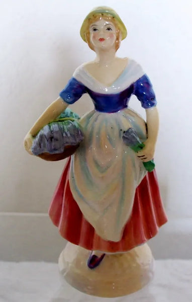 Vintage Paragon English Porcelain Figurine ~ "London Cries !" ~ "Lavender Seller"