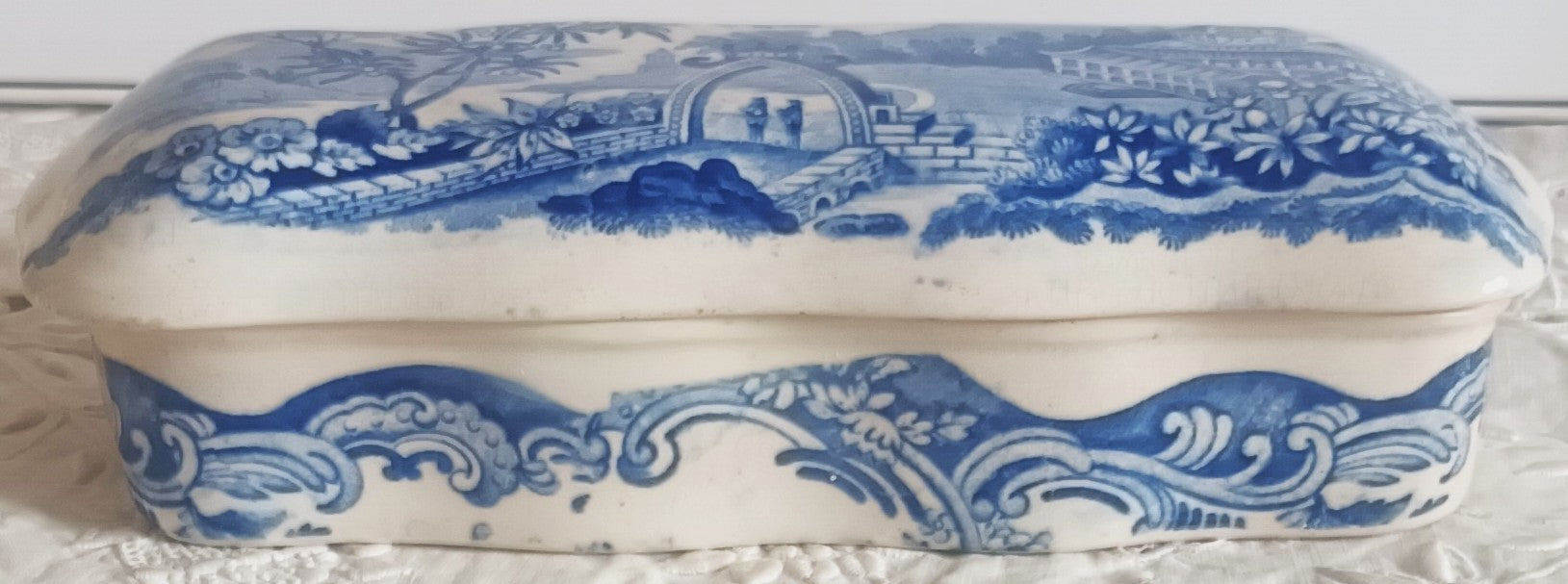 Antique English Georgian Blue and White Transfer Toothbrush Box