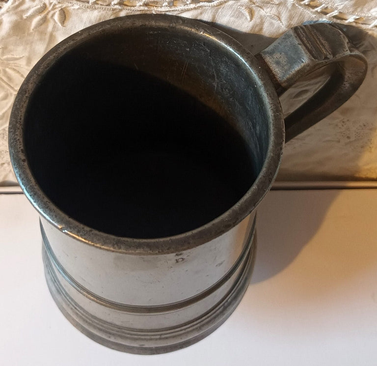 Antique English Victorian Pewter Pint Mug ~ G. Elcomb