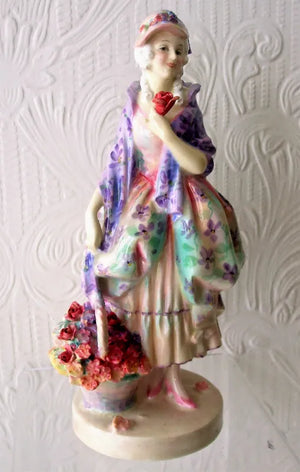Vintage Royal Doulton Porcelain Figurine ~ "Phyllis" ~ HN 1420