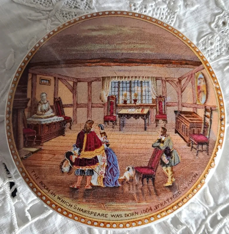 Victorian Pratt-ware Pot-lid ~ Shakespeare's Birthplace Interior
