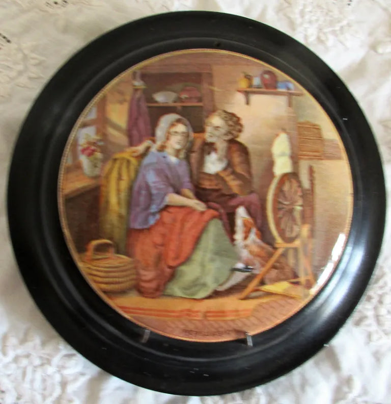 Antique Victorian Pratt-ware Pot-lid ~ 