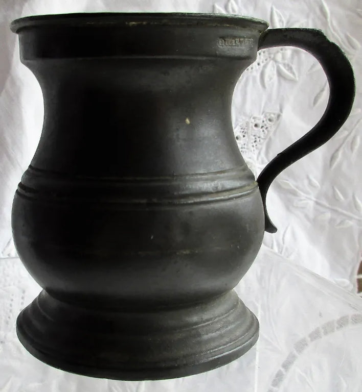 Antique English Georgian Pewter Quartern Baluster Measure