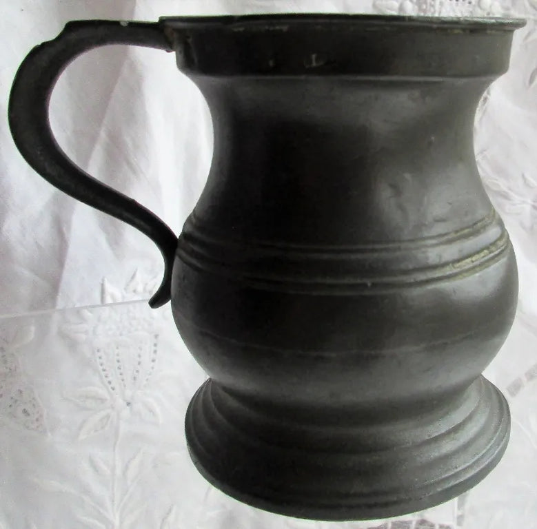 Antique English Georgian Pewter Quartern Baluster Measure