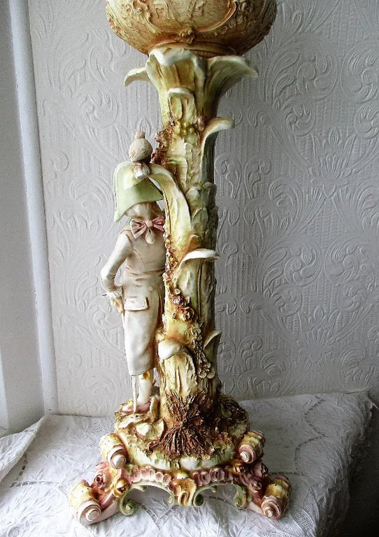 Antique Victorian Anglo-American Porcelain Figural Oil Lamp