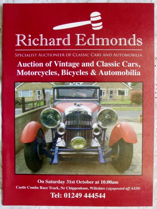 Richard Edmonds ~ Automobilia ~ Castle Combe ~ 31. 10. 2009
