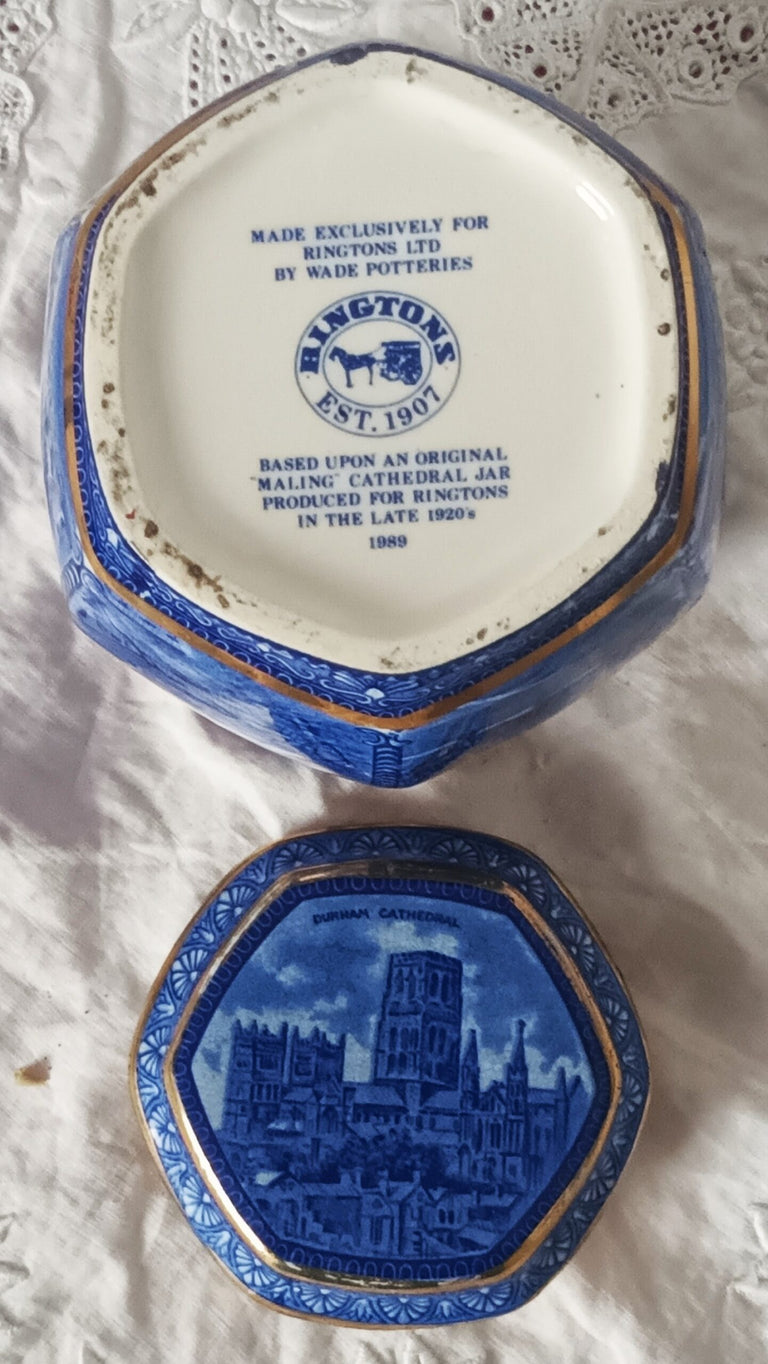 Wade / Ringtons Blue & White 