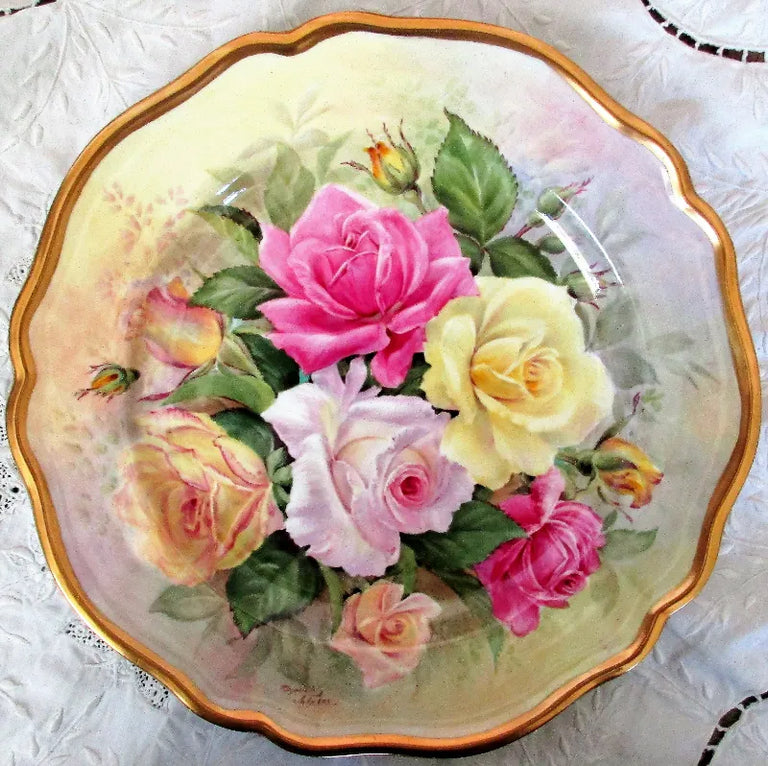 Porcelain Cabinet Plate ~ 