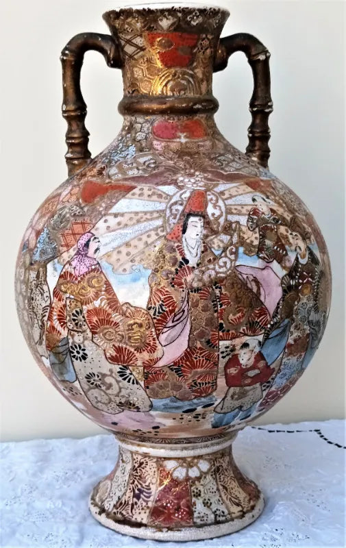 Antique Japanese Meiji Period Satsuma Vase