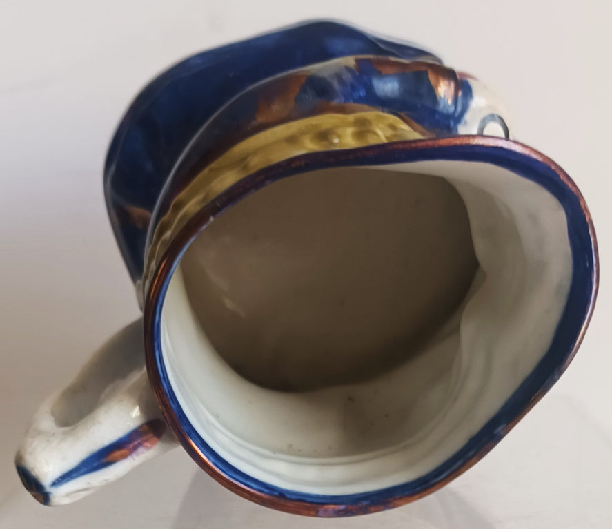 Small Toby Jug 3e
