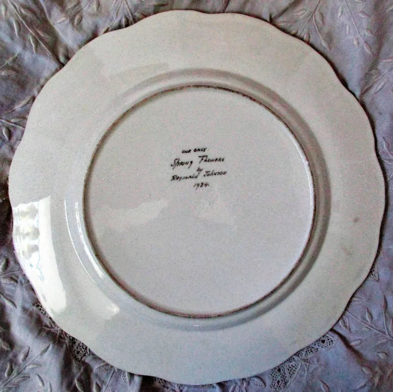 Porcelain Cabinet Plate ~ 