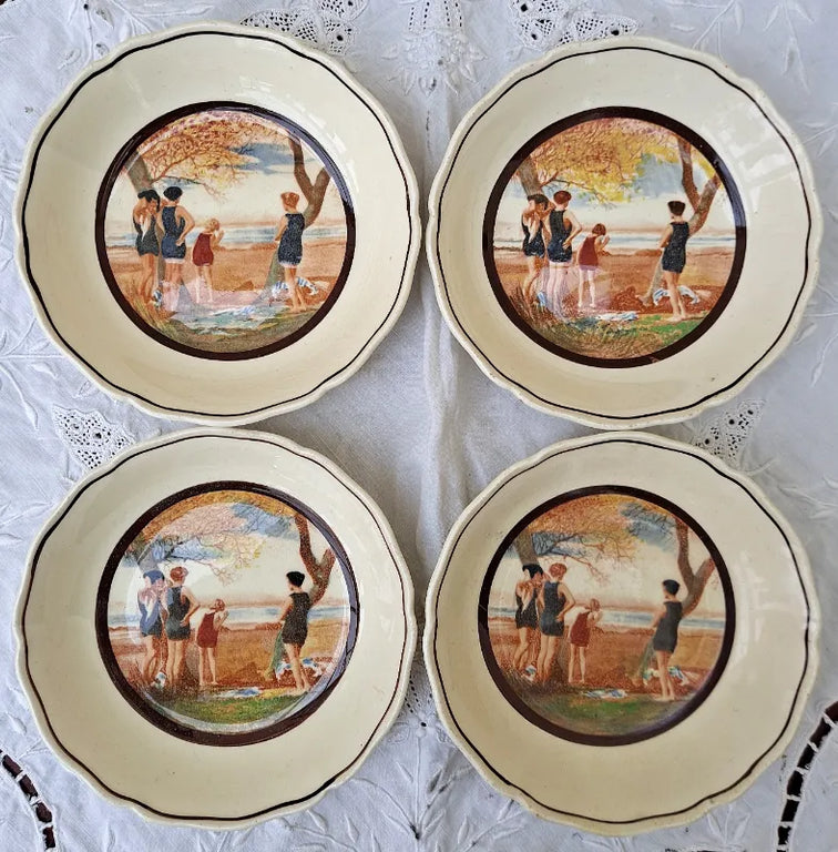 Set of 4 Vintage Royal Doulton English Pottery 