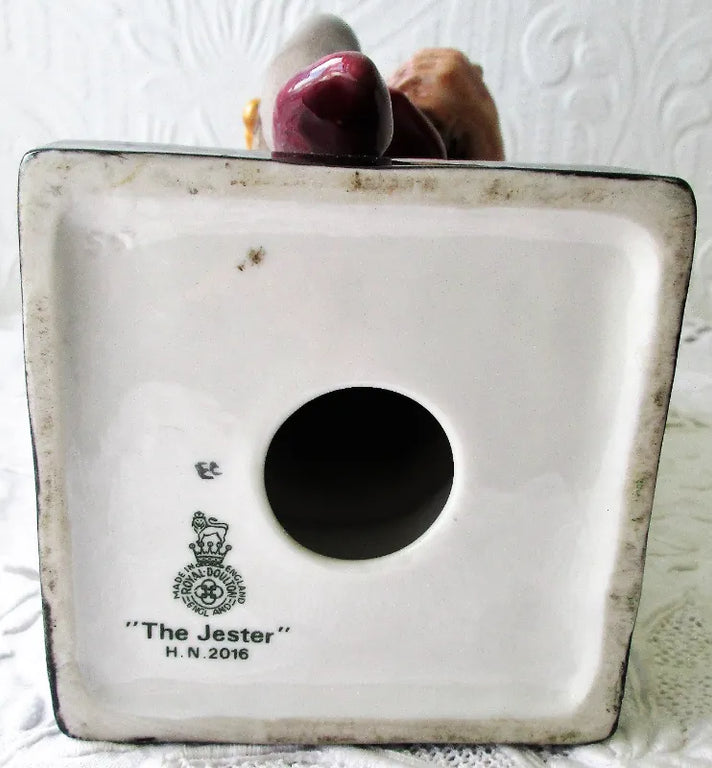 Royal Doulton Porcelain Figurine ~ 