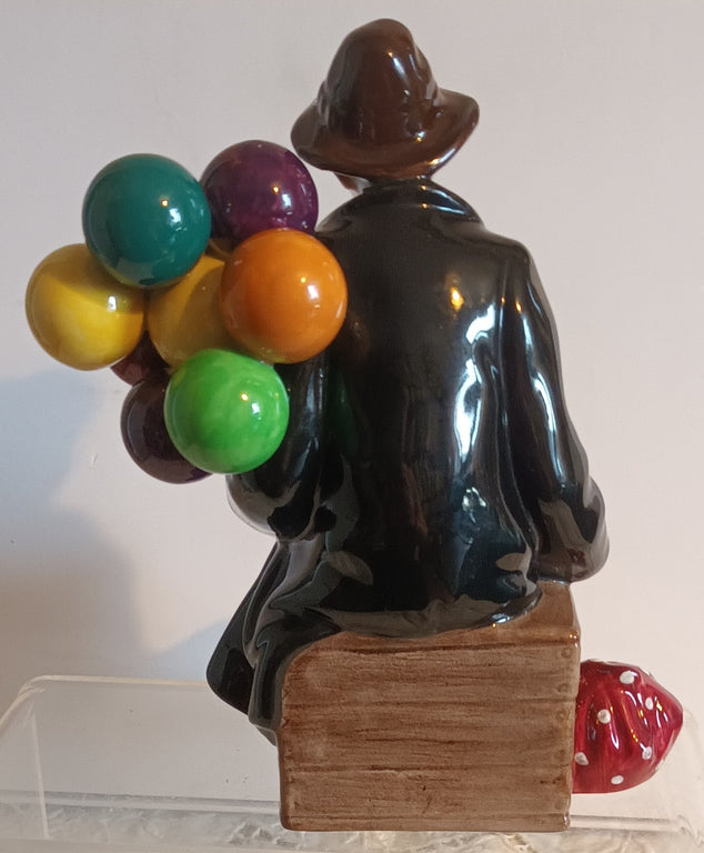 Royal Doulton English Porcelain Figurine ~ 