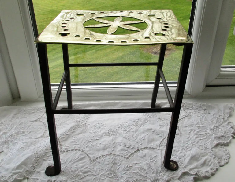 Trivet Kettle Stand 2