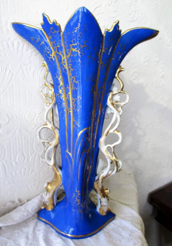 Antique English Georgian Porcelain Vase