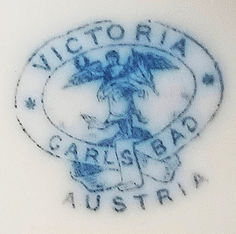 Antique Austrian Victoria Carlsberg Porcelain Oil Lamp