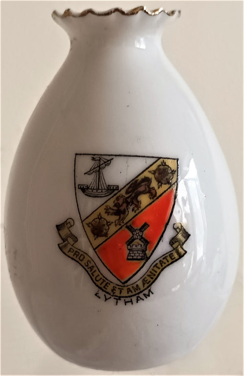 Victoria Vase Lytham 1a