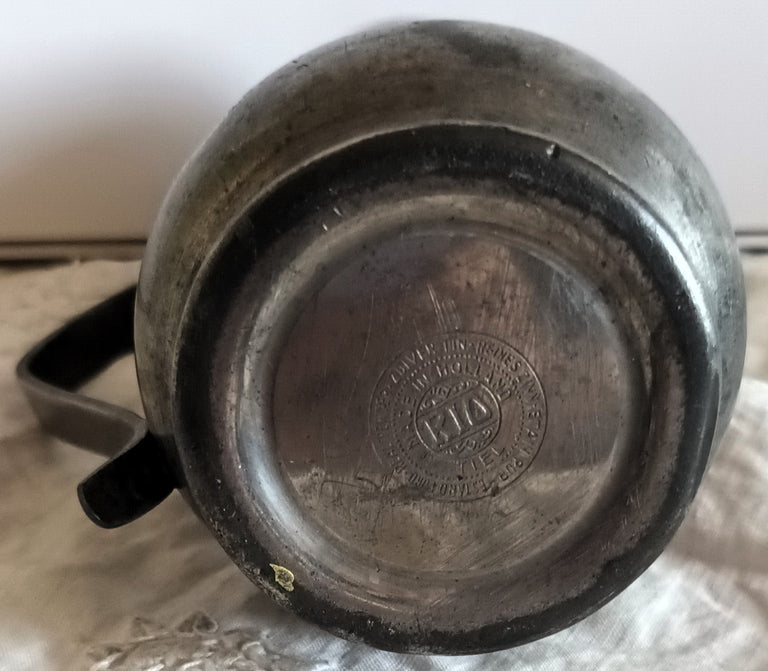 Vintage Dutch Lidded Pewter Baluster Measure