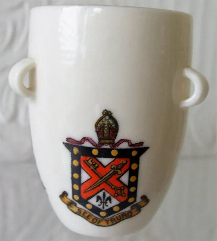 Antique W.H. Goss ~ Gerrans Celtic Cinerary Urn ~ A.C.C. No. 120 ~ Cornwall  Truro  See of Truro