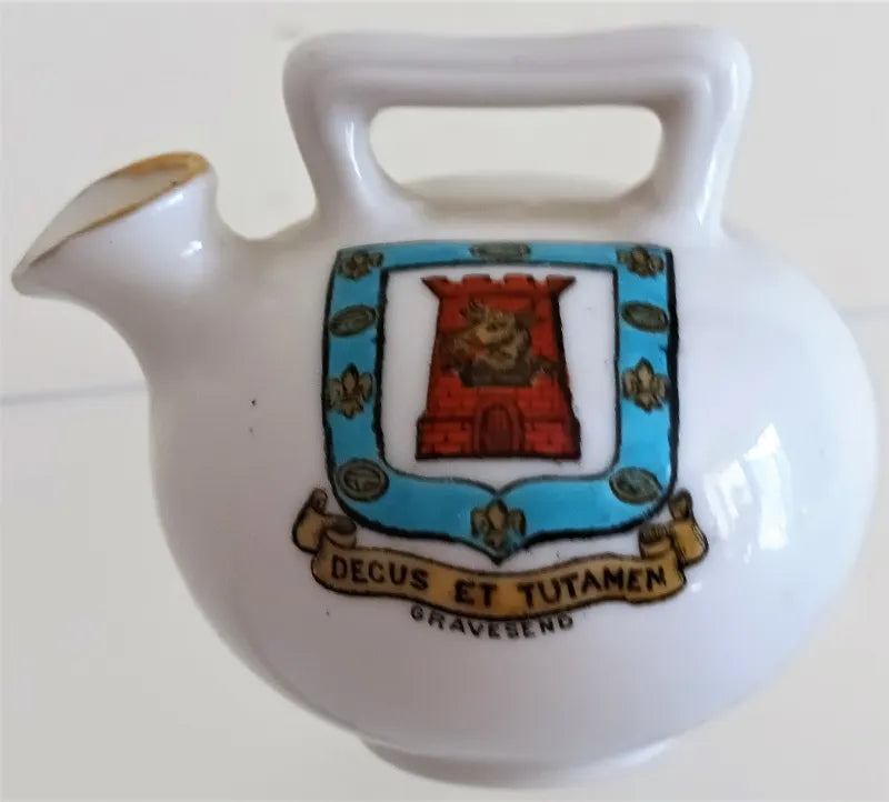Antique W.H. Goss ~ Hastings Kettle ~ Gravesend