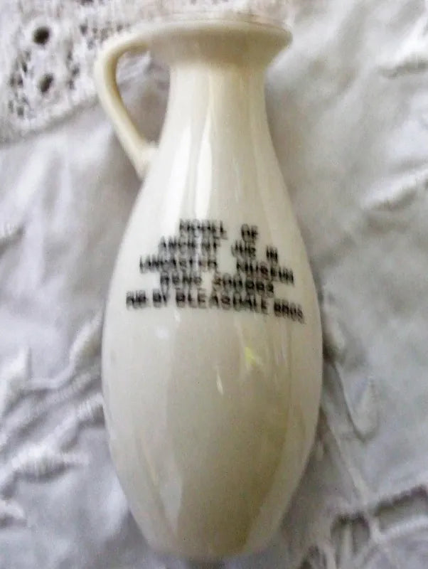 Antique W.H. Goss ~ Lancaster Jug ~ A.C.C. No. 166 ~ Lancaster ~ * MATCHING ARMS *