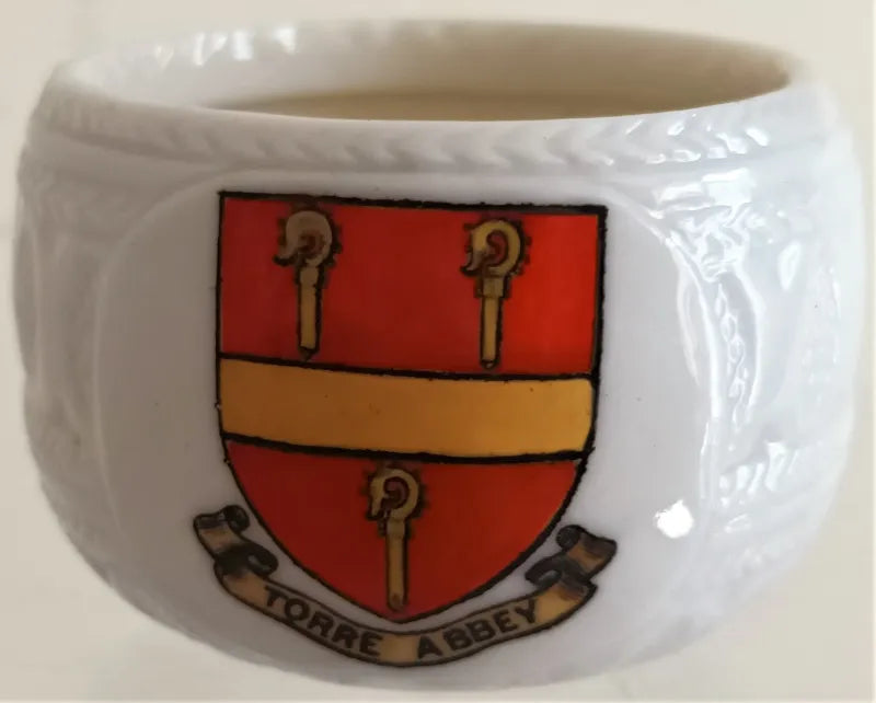Antique W.H. Goss ~ Laxey Gretch-Veg Urn ~ Torre Abbey