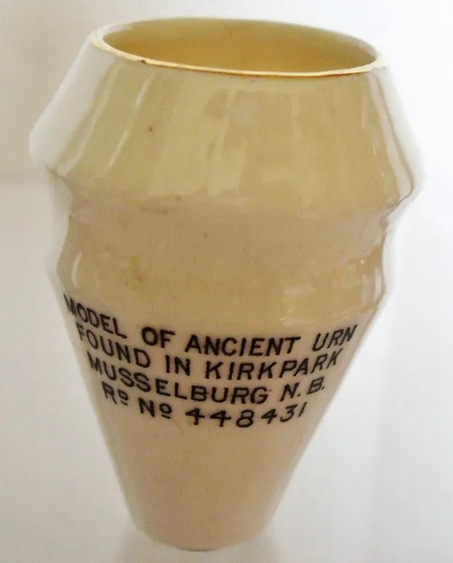 Antique W.H. Goss ~ Musselburgh Kirkpark Ancient Urn ~ A.C.C. No. 206 ~ Pevensey