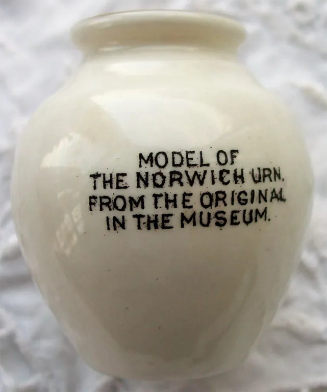 Antique W.H. Goss ~ Norwich Urn ~ A.C.C. No. 213 ~ Felixstowe