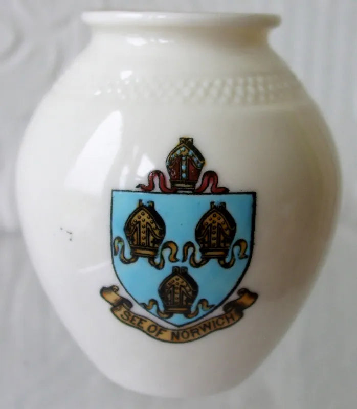 Antique W.H. Goss ~ Norwich Urn ~ A.C.C. No. 213 ~ Norwich ~ Norwich Priory ~ * MATCHING ARMS *