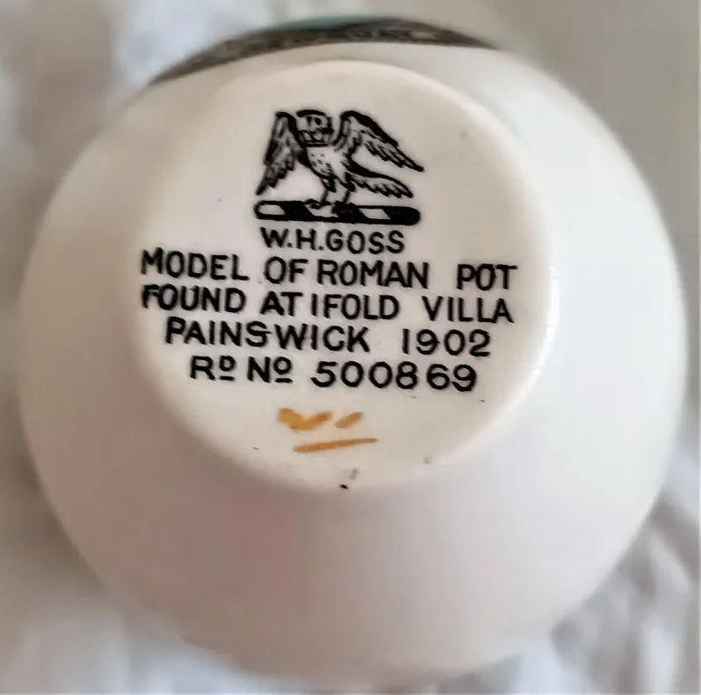 Antique W.H. Goss ~ Painswick Pot ~ Newquay