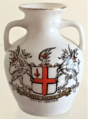 Antique W.H. Goss ~ Portland Vase ~ City of London