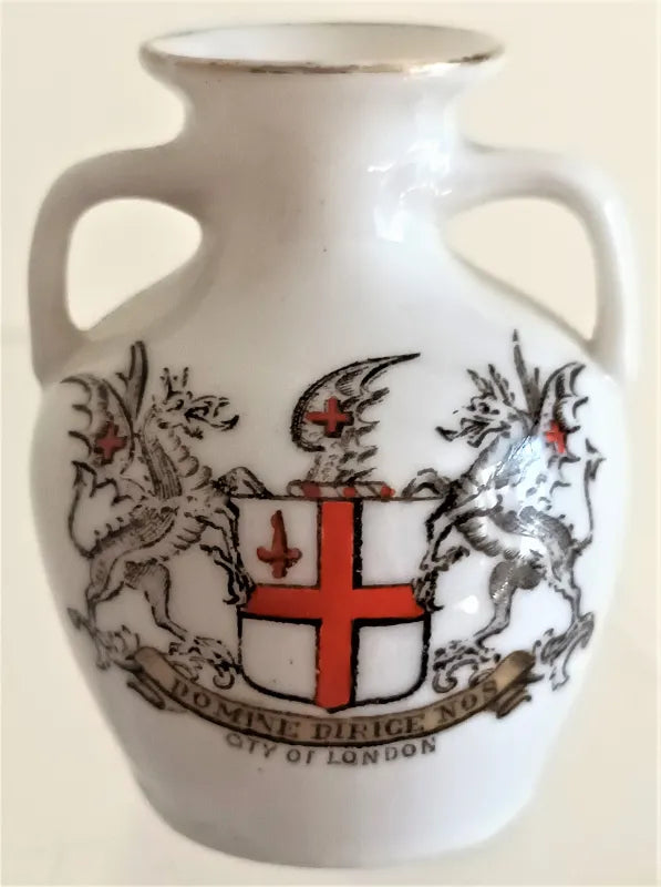 Antique W.H. Goss ~ Portland Vase ~ City of London