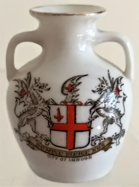 Antique W.H. Goss ~ Portland Vase ~ City of London