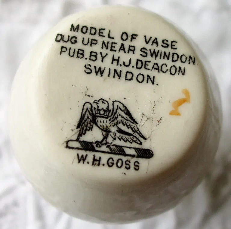 Antique W.H. Goss ~ Swindon Vase ~ A.C.C. No. 268 ~ Swindon ~ * MATCHING ARMS *